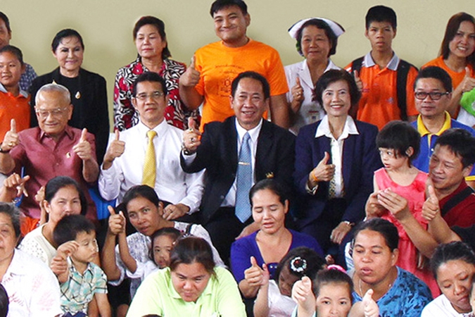 วิริยะประกันภัย มอบทุนสนับสนุนครอบครัวผู้บกพร่องทางสติปัญญา
