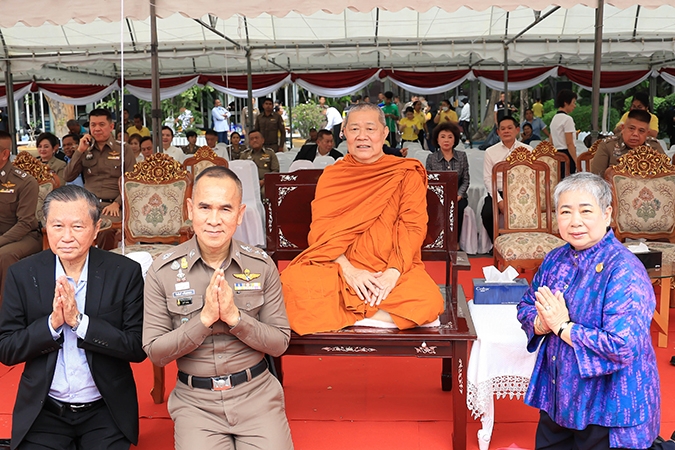 วิริยะประกันภัย ร่วมพิธีบวงสรวง ปลุกเสกชนวน เหรียญเซียนแปะโรงสี รุ่น “เฮงตลอดกาล”