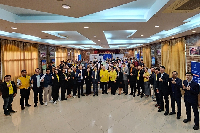 วิริยะประกันภัย สนับสนุนคปภ.ภาค 7 (นครปฐม)  เสริมความรู้ประกันภัยการเดินทาง แก่ผู้ประกอบการ อ.สวนผึ้ง จ.ราชบุรี