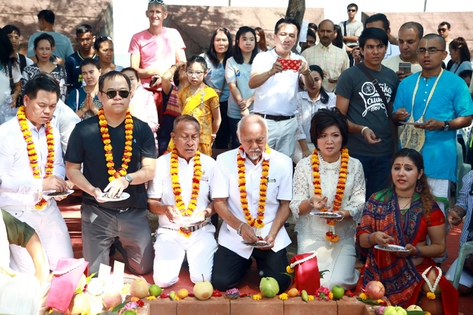 วิริยะประกันภัย ร่วม ปราสาทสัจธรรม จัดพิธี 5 ศาสนา ถวายเป็นพระราชกุศล ร.9