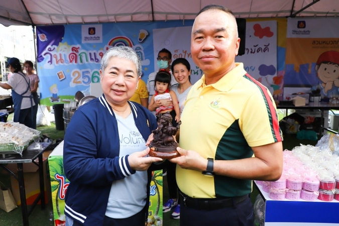 วิริยะประกันภัย สนับสนุน กองทัพบก ร่วมมอบความสุข วันเด็กแห่งชาติ ประจำปี 2563