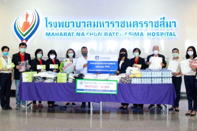 วิริยะประกันภัย ร่วมใจสู้ภัยโควิด มอบชุด PPE บุคลากรแพทย์ ในพื้นที่ภาคตะวันออกเฉียงเหนือ